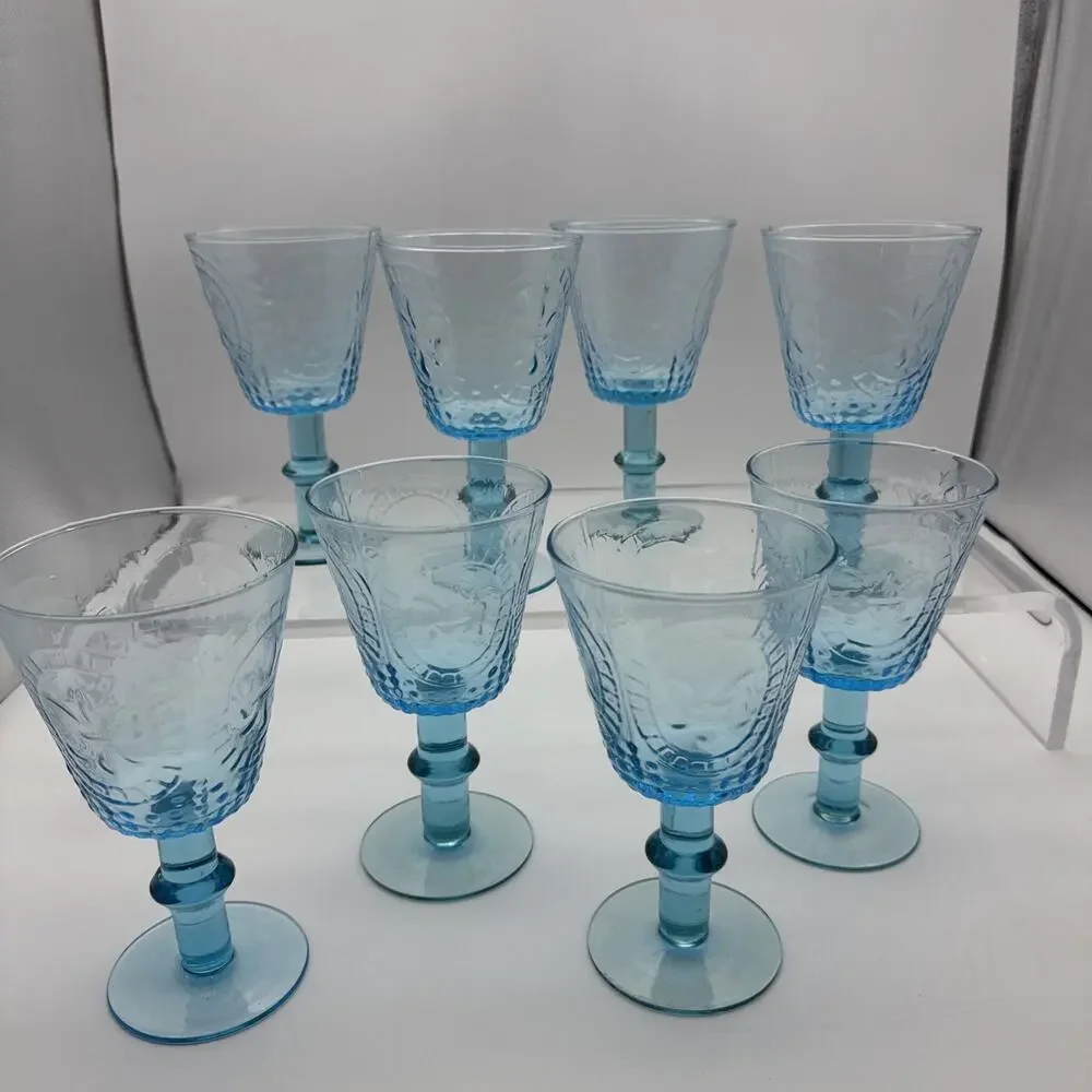 Lot Of 8 Renaissance FLEUR DE LIS by ZRIKE Blue Hobnail Water Goblet Vintage